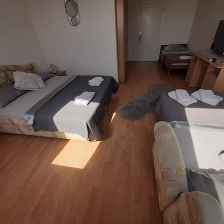 Bed and Breakfast Pansion Brod Exteriér fotografie