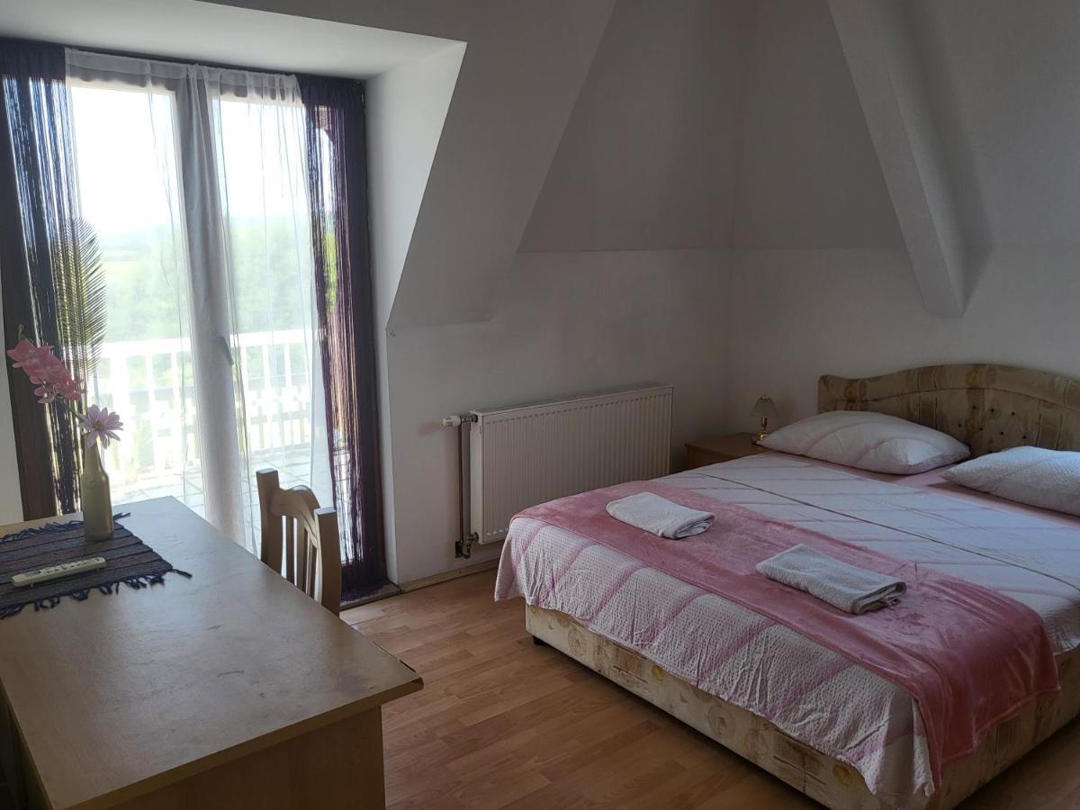 Bed and Breakfast Pansion Brod Exteriér fotografie